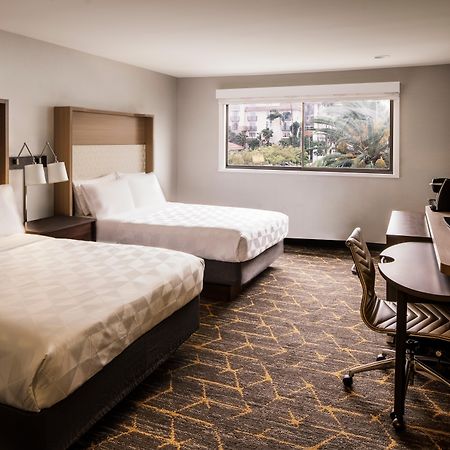 Holiday Inn Santa Ana-Orange County Airport By Ihg Экстерьер фото
