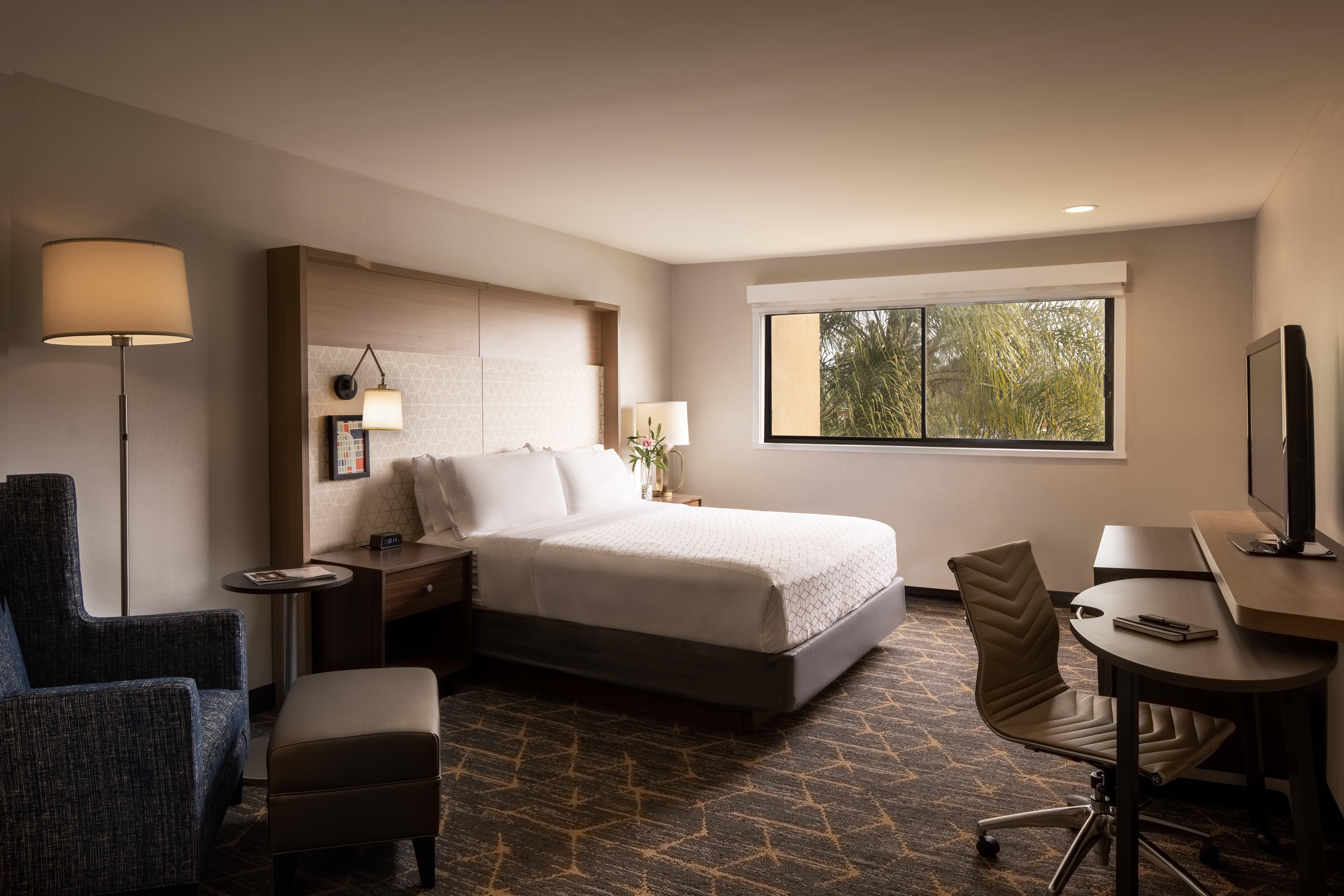 Holiday Inn Santa Ana-Orange County Airport By Ihg Экстерьер фото